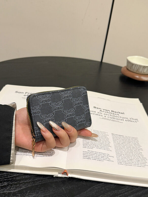 Wholesale Anti demagnetization multi card slot large capacity multifunctional zero wallet