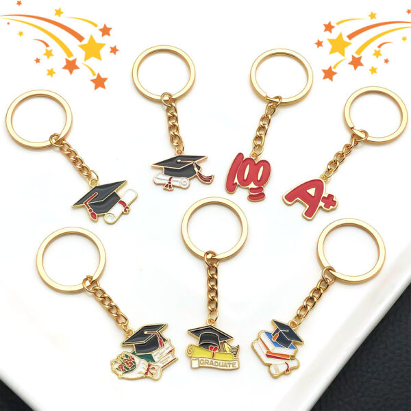 Wholesale graduation bachelor cap key chain examination