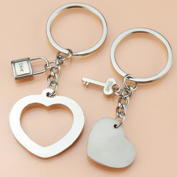 Wholesale Valentine's Day Silver Love Key Metal Keychain
