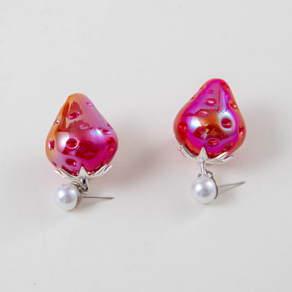 Wholesale Strawberry Earrings Lover Strawberry Earrings Women