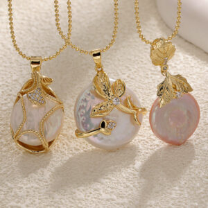 Round baroque necklace