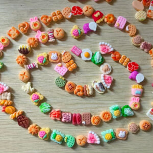 10-piece set of snacks and snacks (mixed styles)