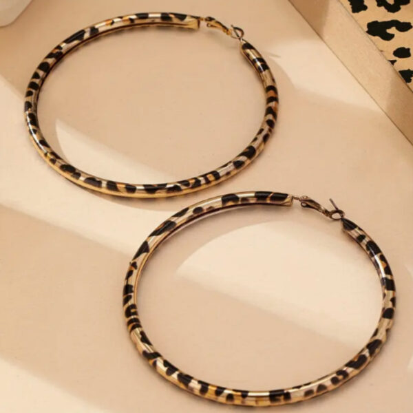 Wholesale Geometric large circle leopard print earrings
