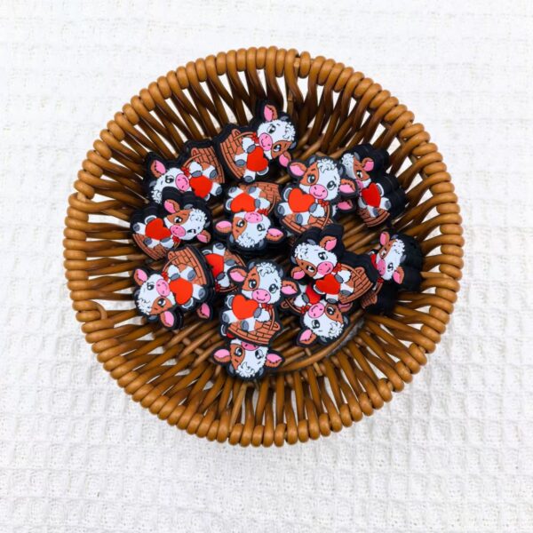 Wholesale 10pcs Cute Cow Silicone DIY Beads