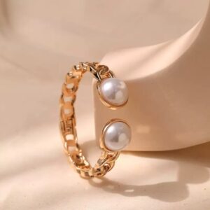 Two Round Pearls Gold