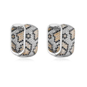 Pair of white gold style c champagne diamonds