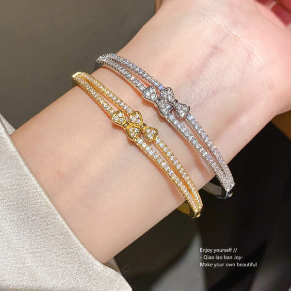 Wholesale 18k genuine gold electroplated zircon bow buckle bracelet