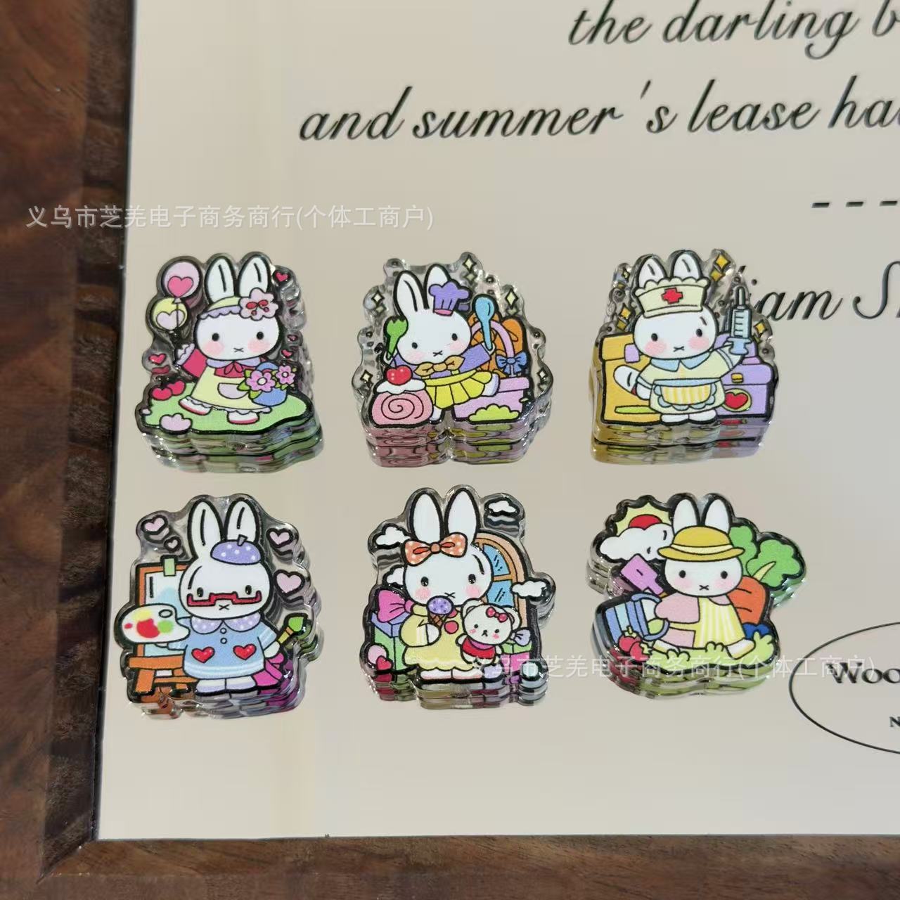 Wholesale embossed house playing cartoon rabbit acrylic beads