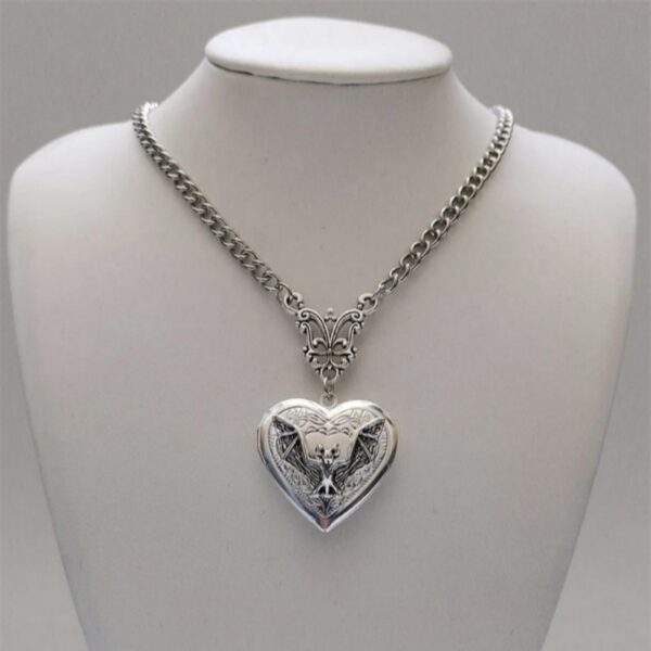 Wholesale Mini Silver Heart Photo Box Stainless Steel Necklace