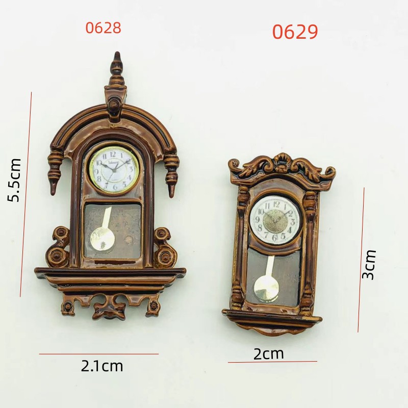 Wholesale Miniature Model Vintage Alloy Clock Pendant Doll Aessories