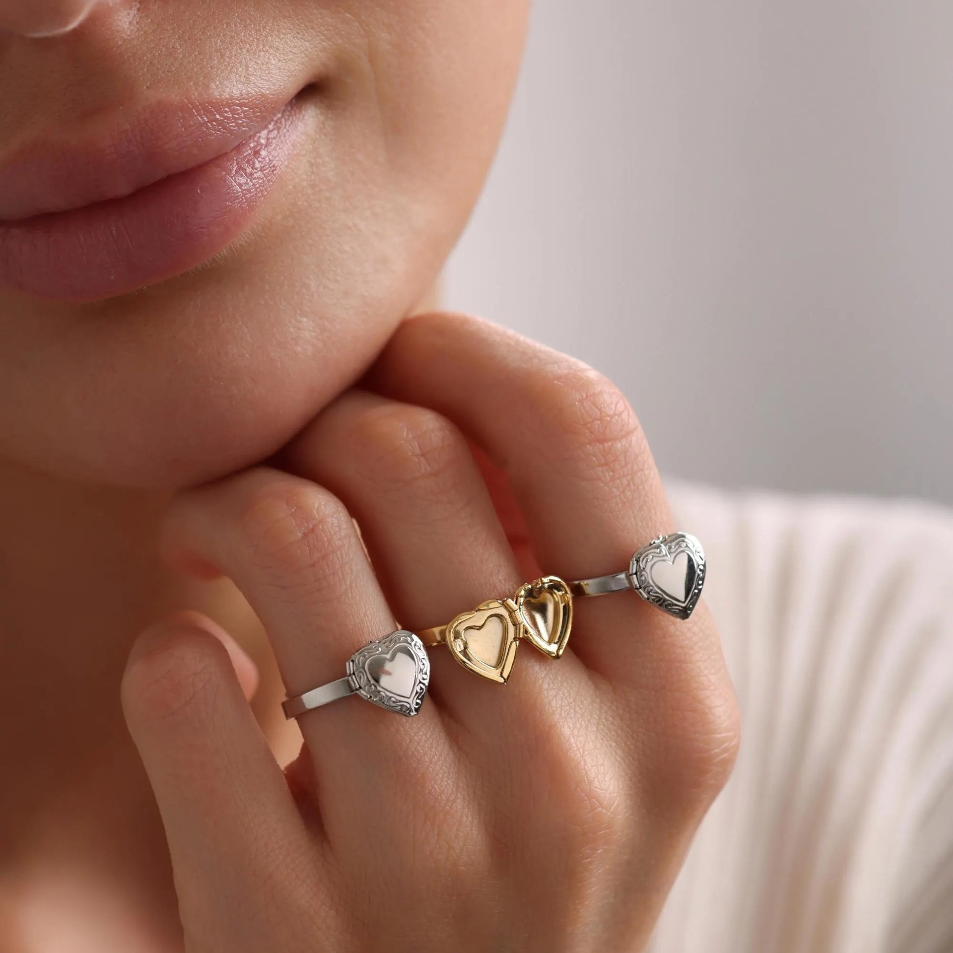 Wholesale Double layered heart opening and closing stainless steel ring