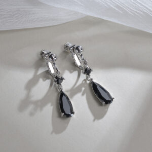 Black screw ear clip