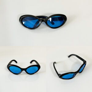 Black frame flat round blue lenses