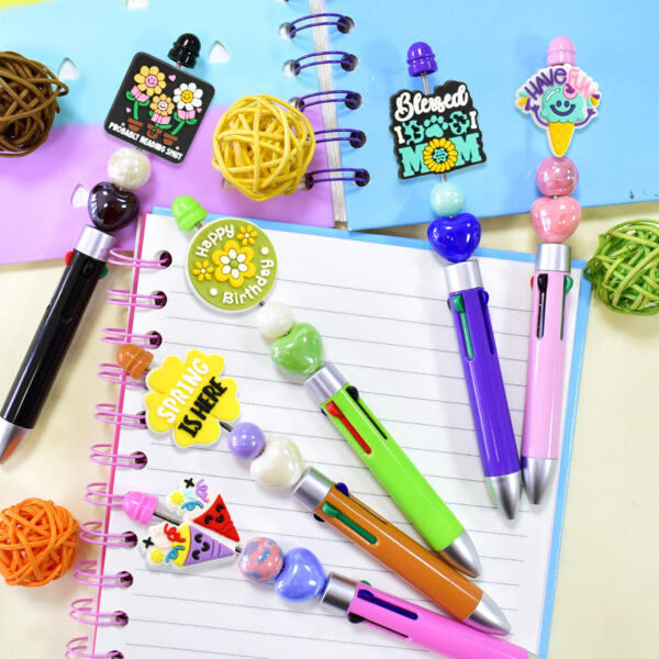 Wholesale Random 100pcs Creative Phrase Series Focal Beads