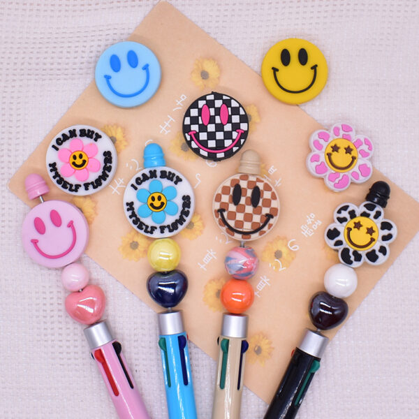 O1CN01tS0IoY1t0m6X0SaD6_2207248195840-0-cib Wholesale Random Cute smiley face expressions Focal Beads