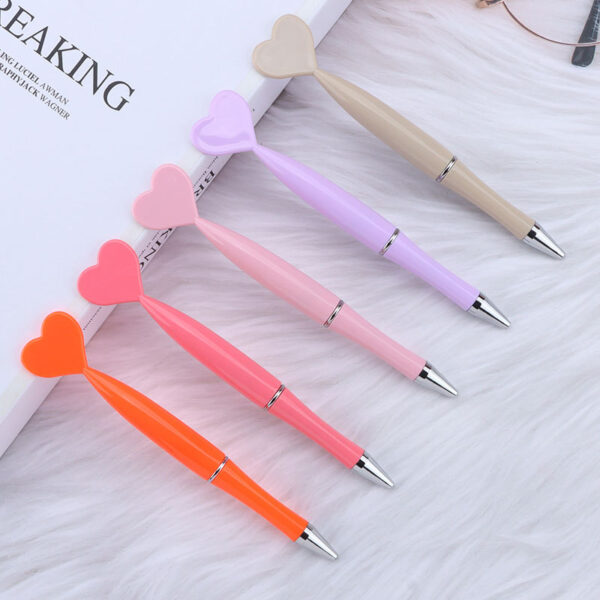 Wholesale Love Pen Valentine's Day Pen Christmas Pen Nurse's Day Thanksgiving Heart-Shaped Advertising Pen