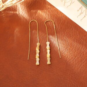 Yibei (presents) shell ear wire