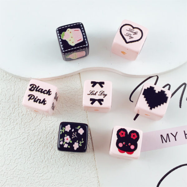 Wholesale 10pcs 14mm printed black and pink love bow flower square acrylic beads