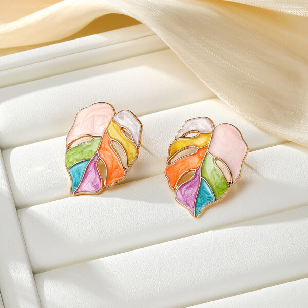 O1CN01tgXWSb1FeXrer2xB0_2210056870512-0-cib Wholesale Oil-Dropping Colorful Earrings Simple Fashion Earrings