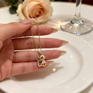 Wholesale Cat Necklace Titanium Steel Zircon Pendant