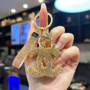 Chanel with full diamonds (champagne color) / 4.2*5.4