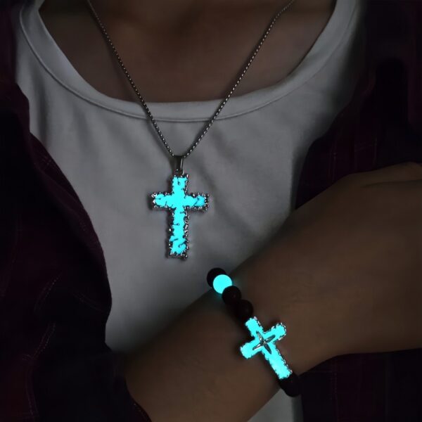 Wholesale Luminous cross necklace