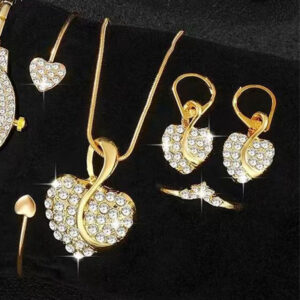 Wholesale Heart-Shaped Clavicle Necklace Earrings Ring Bracelet Jewelry Set