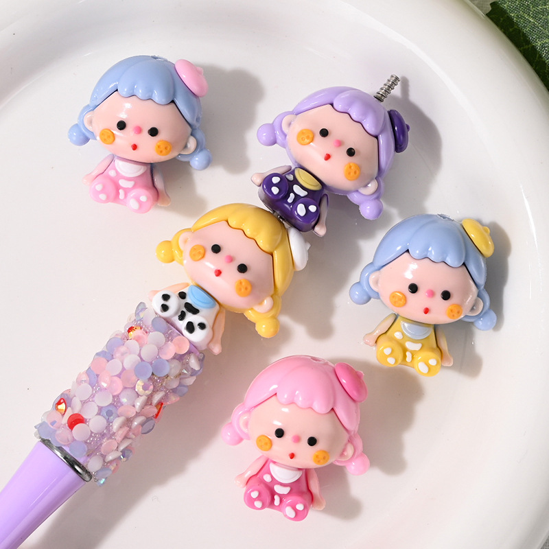 Wholesale Cute cartoon girl sitting sture Acrylic Beads