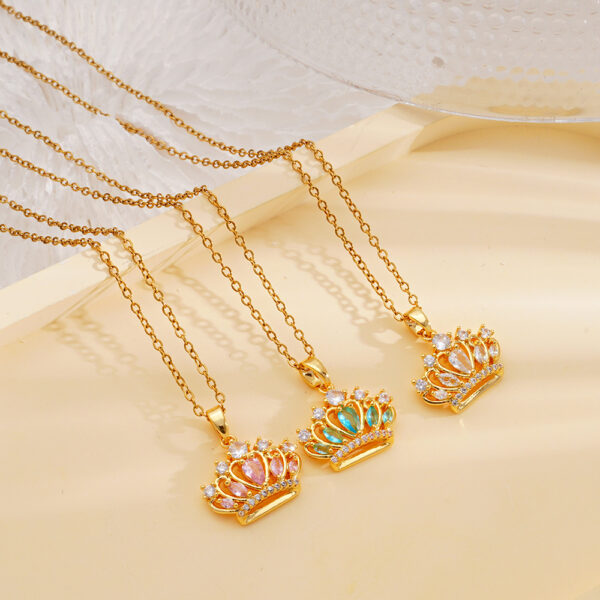 Wholesale Copper Inlaid Zircon Princess Crown Pendant Necklace Stainless Steel Clavicle Chain