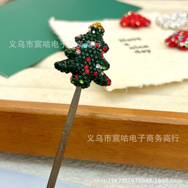 Wholesale Fully-decorated ceramic Christmas tree with multi-colored beads
