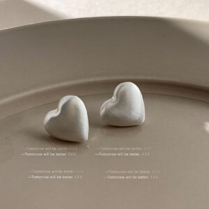 Silver brushed love heart-Silver Needle