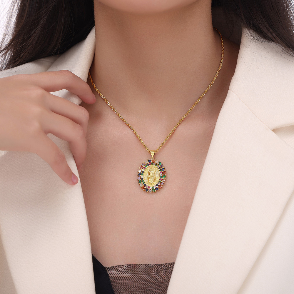Wholesale Diamond encrusted Shell Titanium Steel Necklace