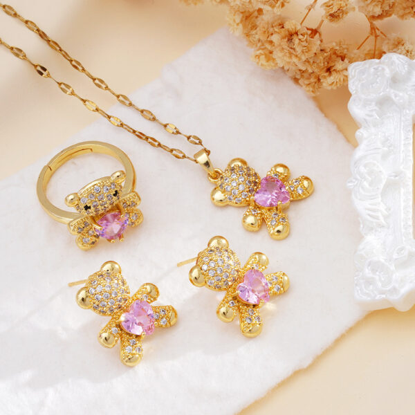 Wholesale Cute Bear Inlaid with Zircon Stainless Steel Necklace Pendant Accessories