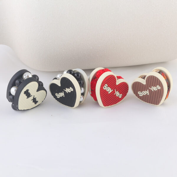 Wholesale 10pcs colored peach heart soft ceramic diamond beads