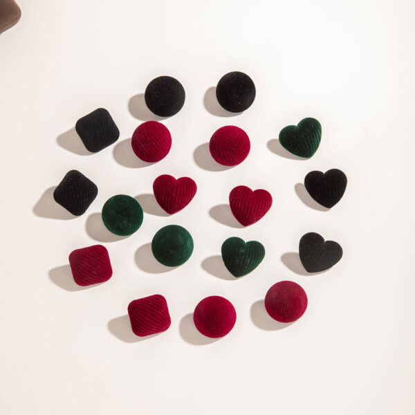 Wholesale Resin Vintage Velvet Texture Love All-match Earrings