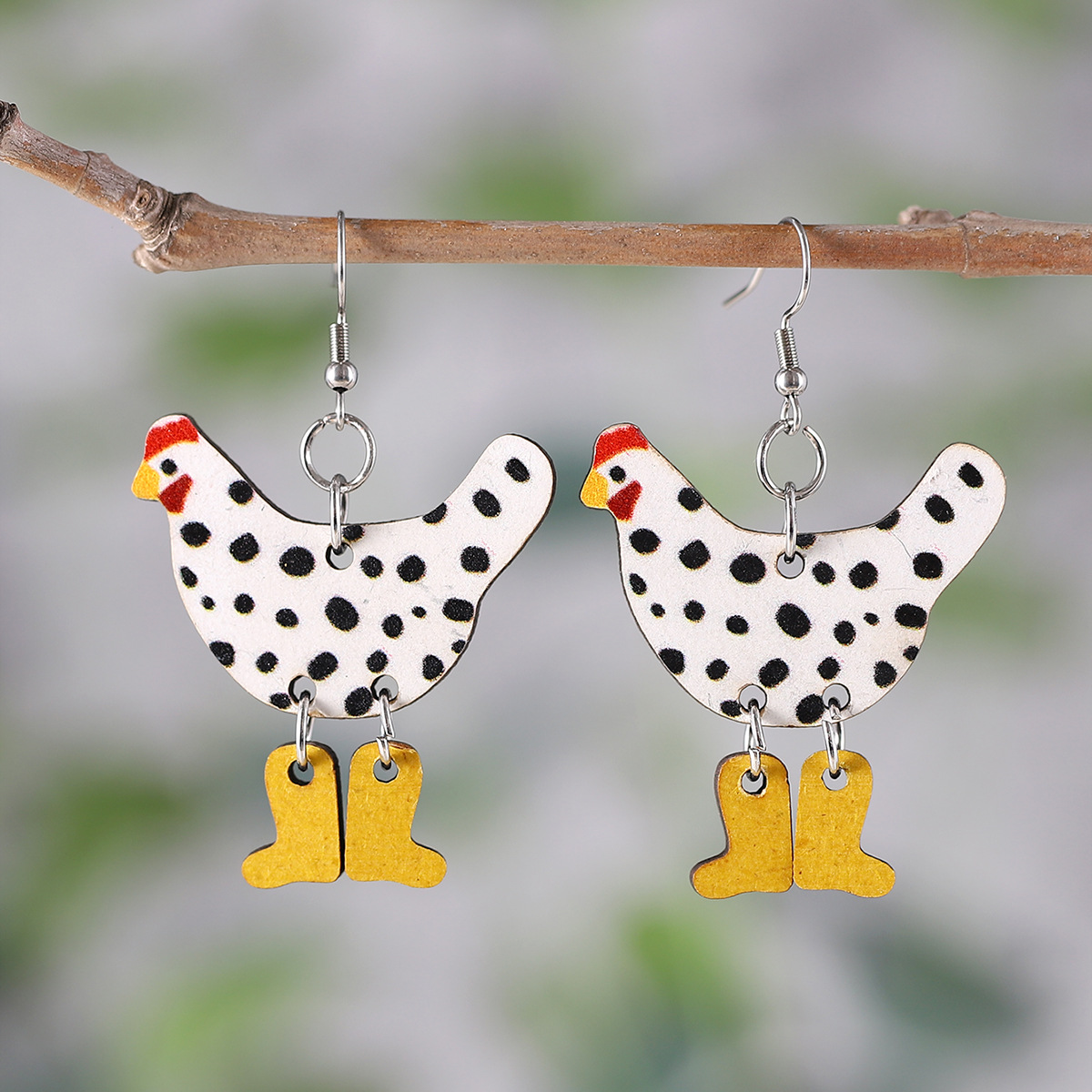 Wholesale Creative Funny High-heeled Shoes Rooster lka Dot Wooden Earrings
