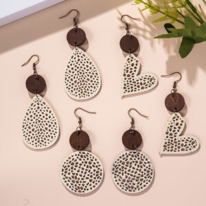 Wholesale 2pcs Retro Water Drop Heart Leather Wood Piece Love Round Earrings