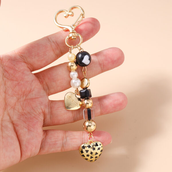 Wholesale Beaded Peach Heart Keychain Love Key Ring Key Chain Bag Pendant