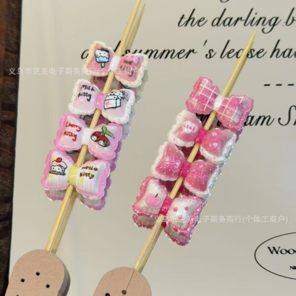 Wholesale 10pcs embossed pink cartoon cat butterfly Acrylic Beads