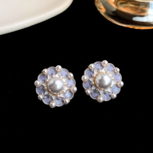 Flower pearl-silver needle