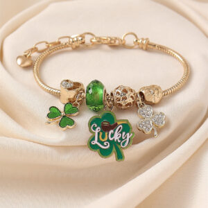 Wholesale St. Patrick's Day Shamrock Heart Bracelet