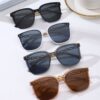 Wholesale Large frame chain leg sunshade sunglasses