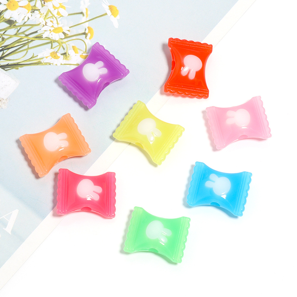 Wholesale Jelly colored rabbit candy acrylic beads