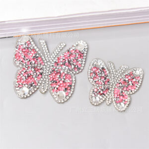Pink one. / Large size: 6*6CM; Weight about 6.1g/a