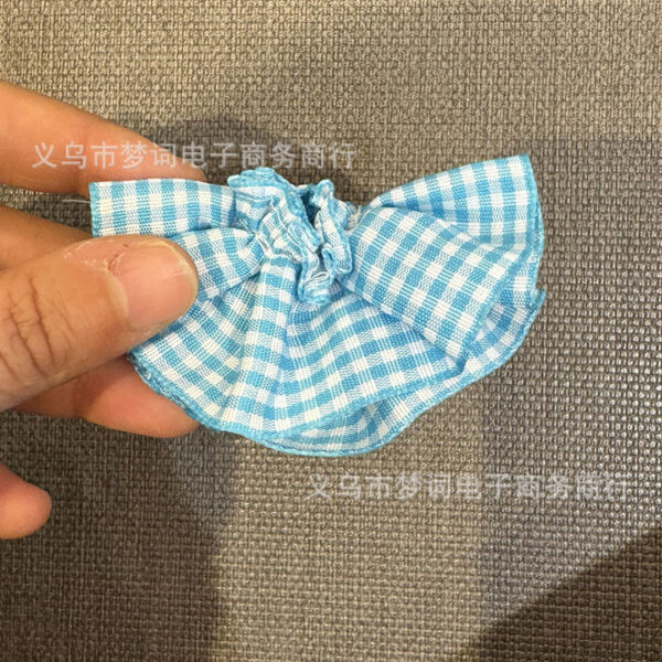 O1CN01vys7EN29F0E1dAL4H_2216239028037-0-cib Wholesale 10cm colored apron Doll Aessories