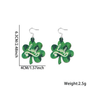 Letter grid clover style / Irish earrings