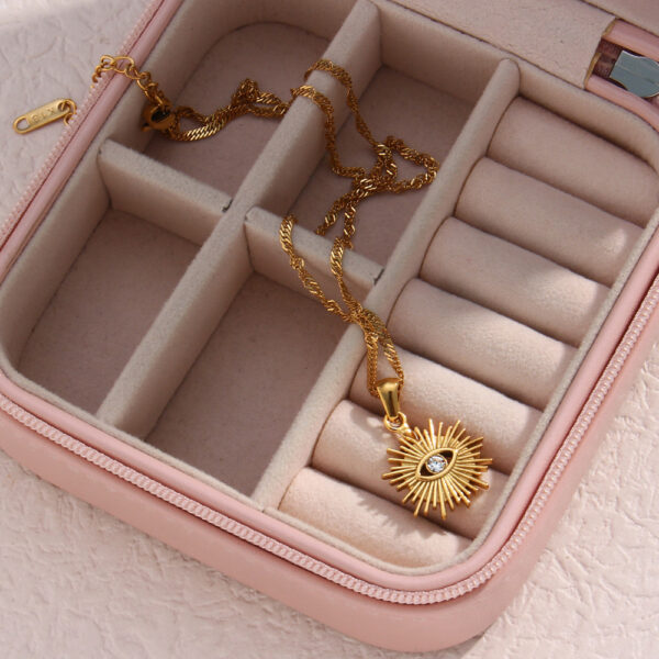 Wholesale Devil's Eye Hollow-out Radiant Diamond-set Eye Stainless Steel Necklace