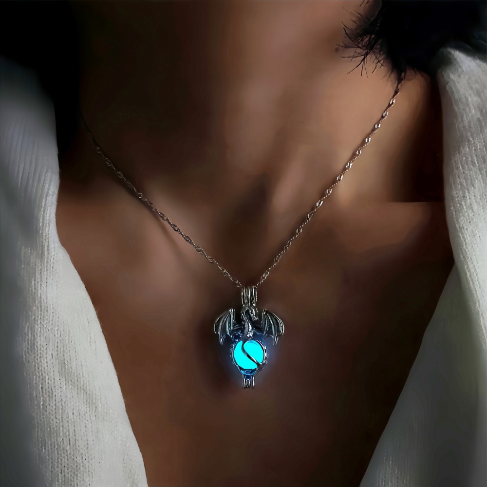 Wholesale Openable hollow luminous small agon necklace