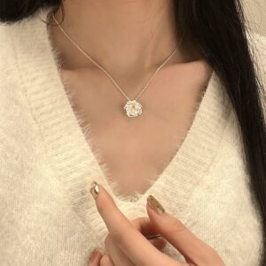 Wholesale Peony pendant necklace