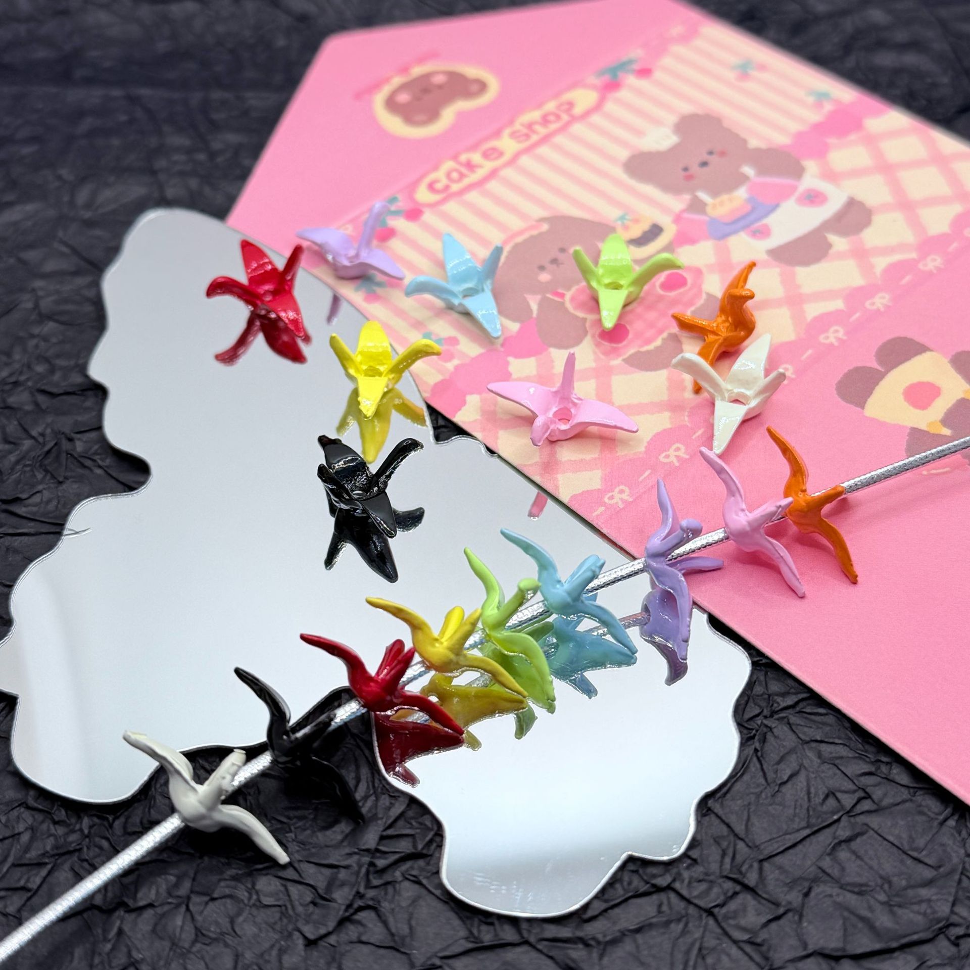 Wholesale Alloy origami crane painting DIY alloy aessories vertical hole bead stringing